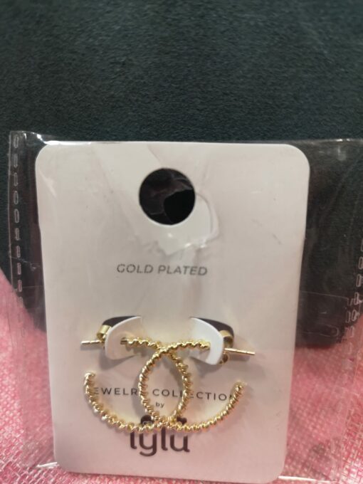 Aro pequeño dorado baño de oro