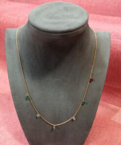 Colgante dorado piedras color