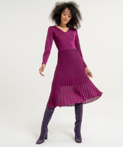 Vestido lúrex evasé con cuello V liso Fucsia