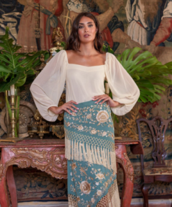 Top tientos beige