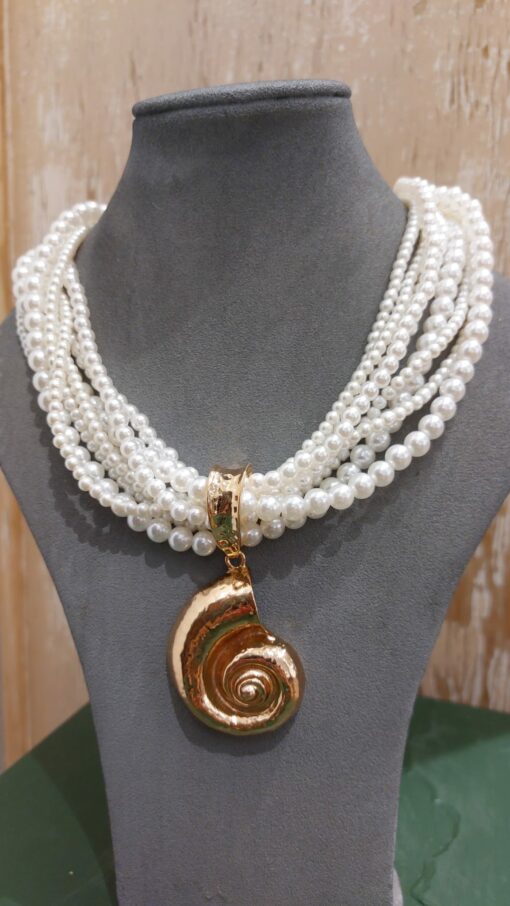 Collar perlas /caracol