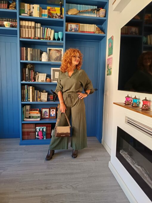 Conjunto pantalón y blusa verde - Imagen 3