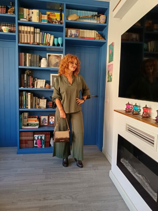 Conjunto pantalón y blusa verde