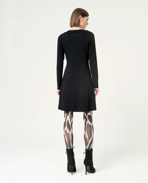 Vestido a rodilla,escote pico, con cinturilla alta Negro - Imagen 2