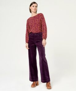Pantalón flare, 5 bolsillos Morado