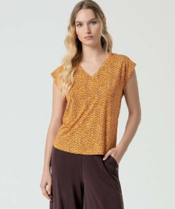 Camiseta con escote en V Amarillo