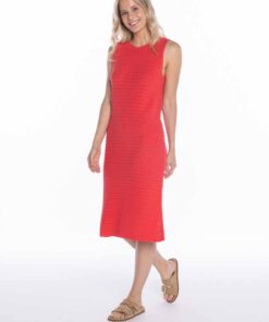 Vestido calado fresa
