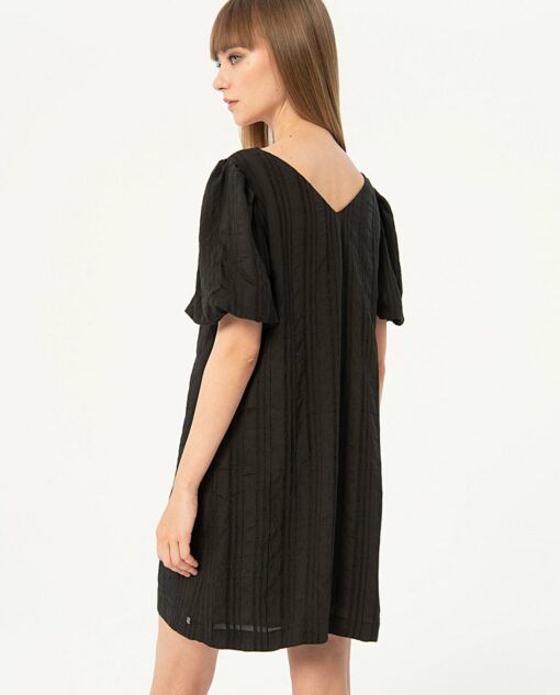Vestido corto con escote en V y manga abullonada. Negro - Imagen 2