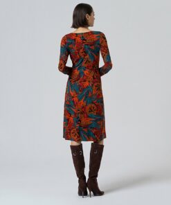 Alternative view of Vestido midi con fruncido en la cintura. Teja