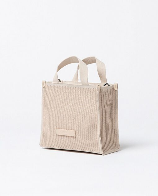Mini shopper de punto con cremallera y doble asa Oro