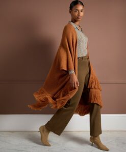 Poncho abierto de tricot con detalle de flecos Camel claro