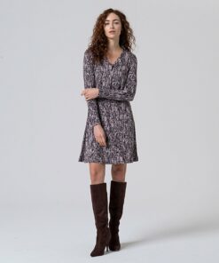 Vestido con detalle fruncido en escote Gris
