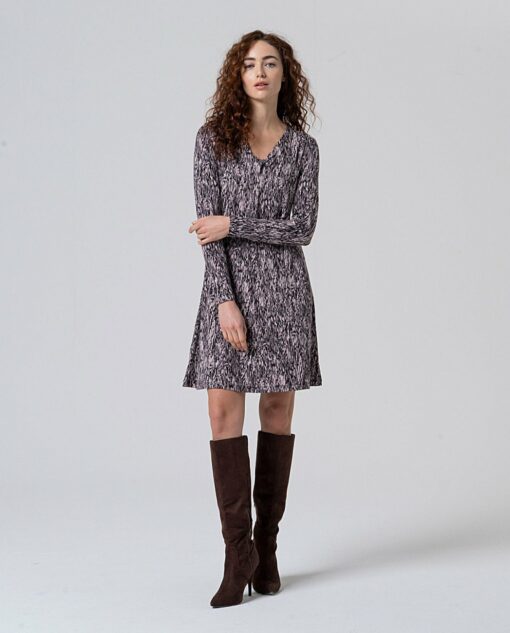 Vestido con detalle fruncido en escote Gris
