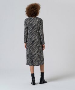 Alternative view of Vestido midi con cuello barco Negro