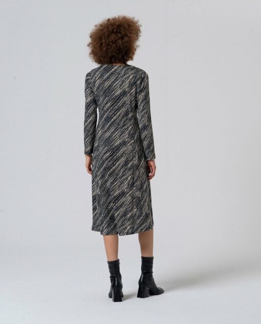 Vestido midi con cuello barco Negro - Imagen 2