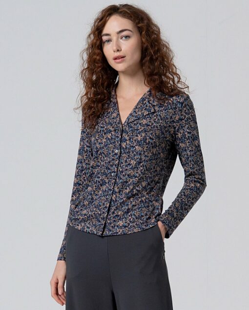Blusa cuello smoking Azul
