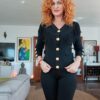 Chaqueta flecos, botón dorado