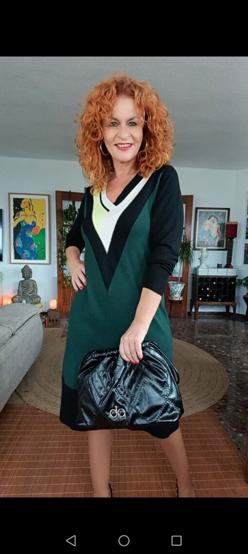 Vestido cuello tachas verde - Imagen 2