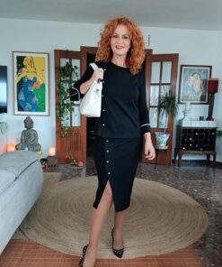 Falda tachas negro