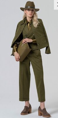 Chaqueta corta en pata de gallo. Verde