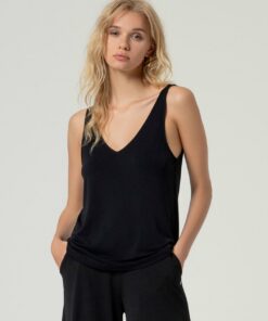 Top de tirantes Negro