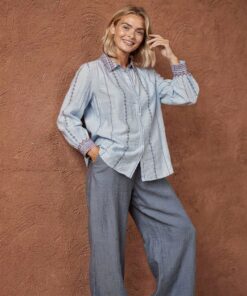 Alternative view of Camisa manga ancha 3/4 azul celeste