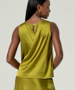 Alternative view of Top de tirantes escote pico verde