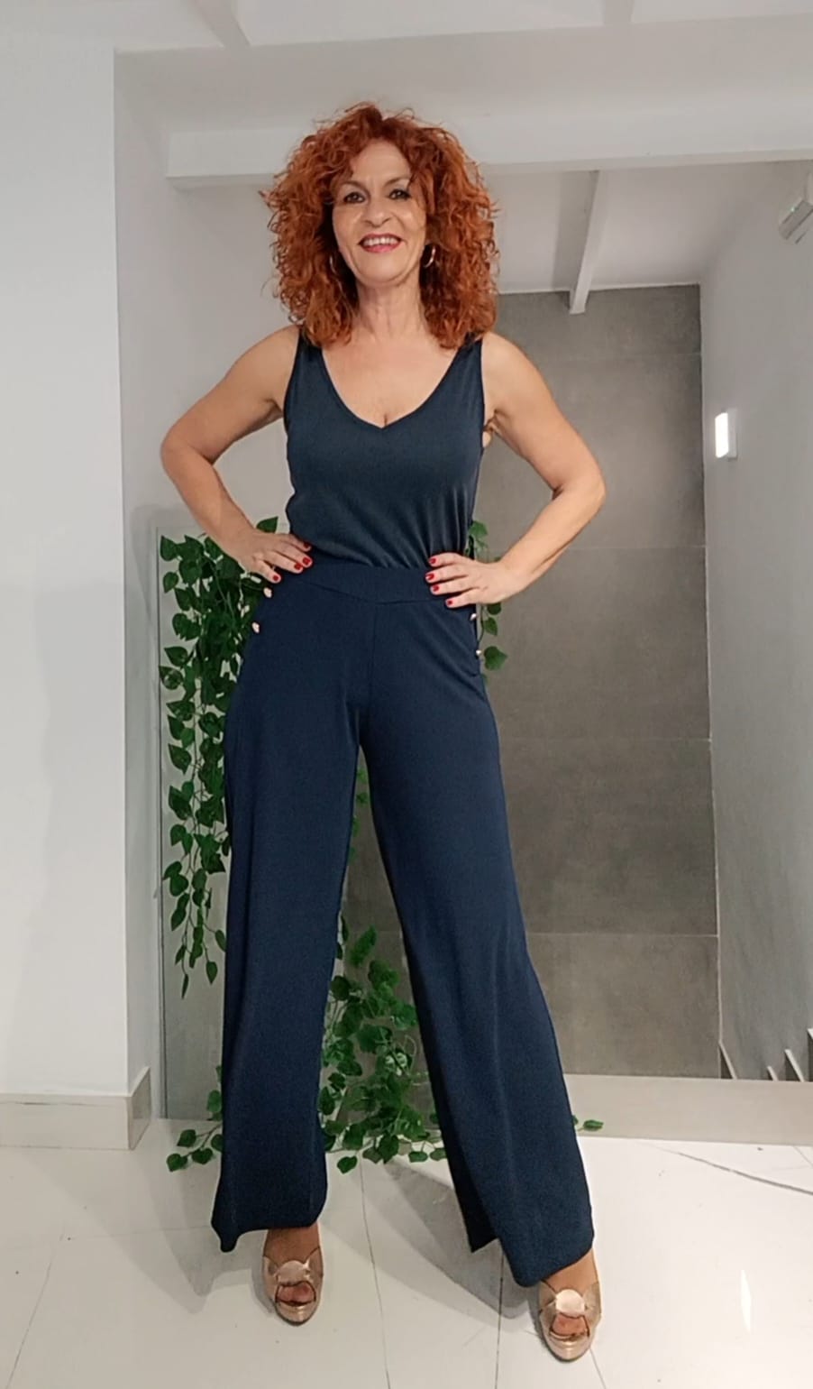 Pantalón azul botones - Imagen 2