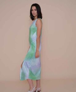 Vestido frunce lateral punto seda