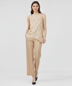 Top asimetrico camel