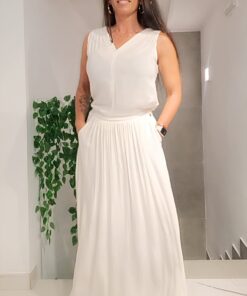Alternative view of Blusa viscosa blanca