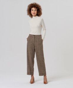 Pantalón recto Camel
